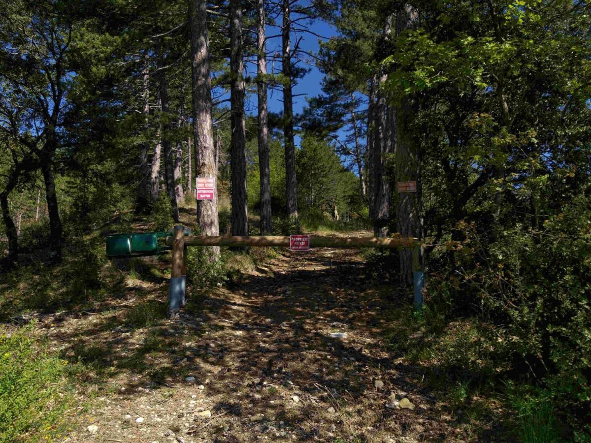 Les Chalets De Saint Maurice Dieulefit Exterior foto